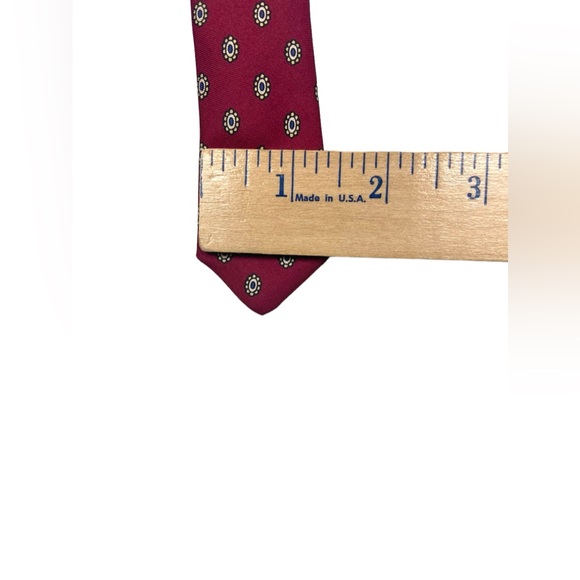 YSL Yves Saint Laurent Men's Neck Tie‎ 100% Silk Made in USA 57" - Picture 8 of 8